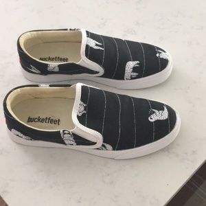 Bucketfeet Sloth Line Print